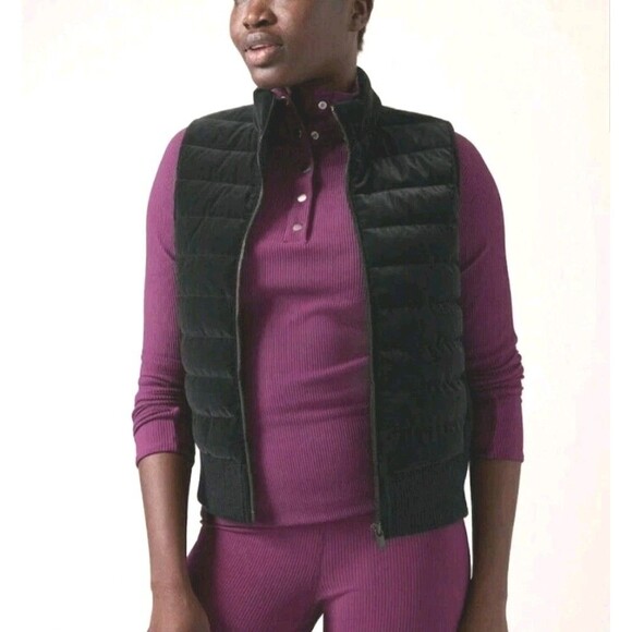 Athleta Jackets & Blazers - Athleta Size S Hanover Hybrid Vest Black Quilted Front Knit Sweater Back Cozy